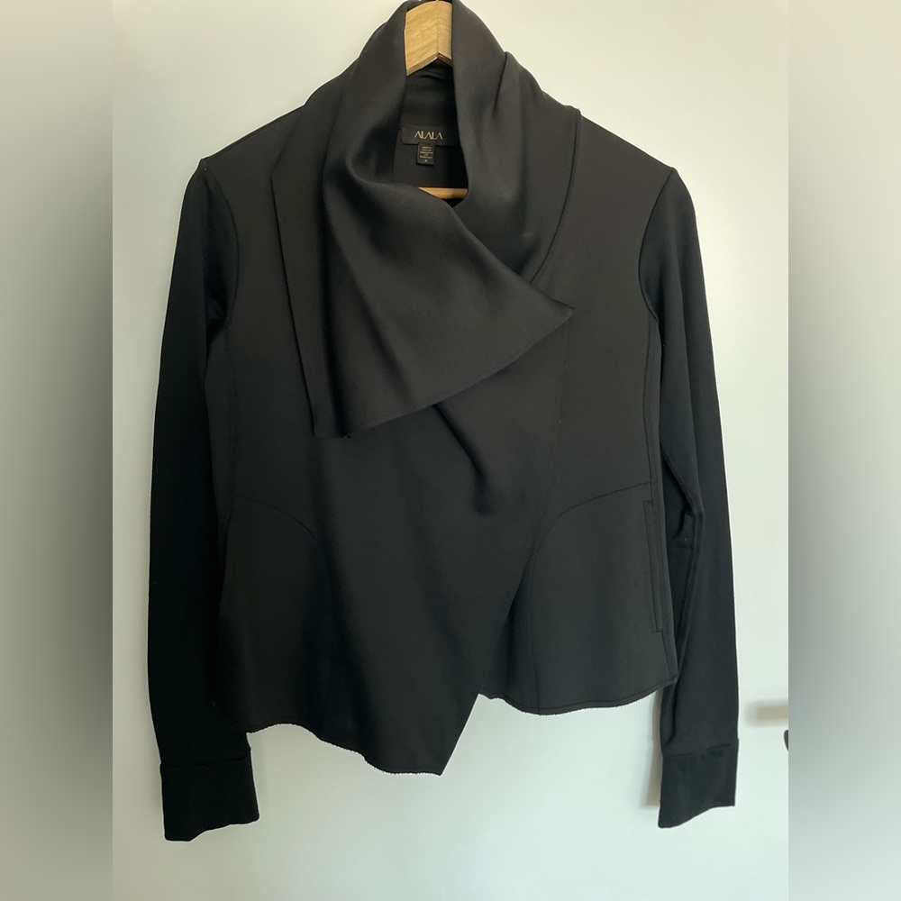 Designer fashionable Active wear, asymmetrical style jacket XS, Black
